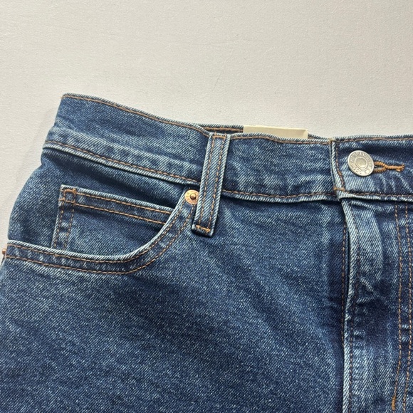 Signature by Levi Strauss Heritage Denim Shorts - Picture 5 of 8